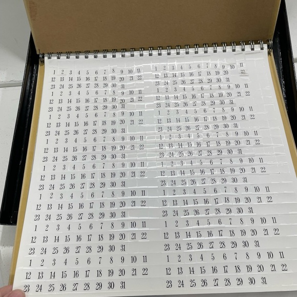 Set of 2 calendars to create - Picture 3 of 11